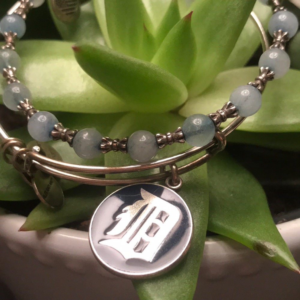 Alex and Ani Detroit Tigers Set of 2